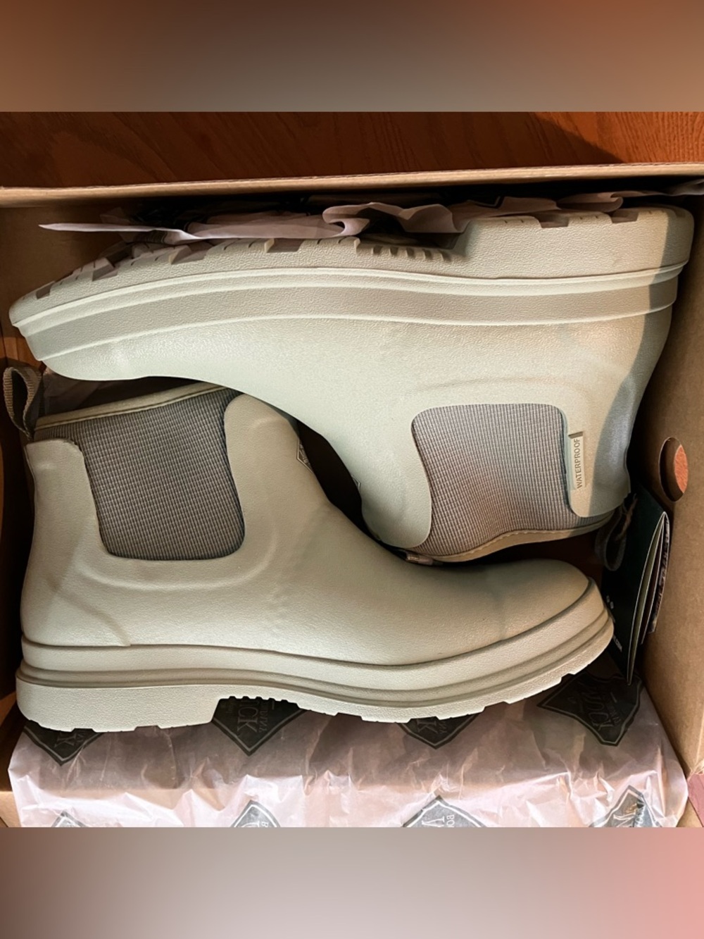 Muck boots New in Box Women’s Size 11 Dessert Sage Chelsea Rain Boot - Picture 4 of 9